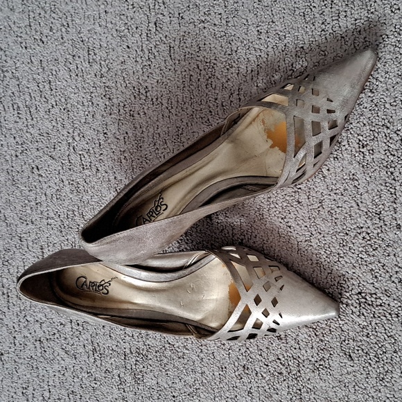 CARLOS Metallic Gold Leather Pumps - Picture 14 of 14